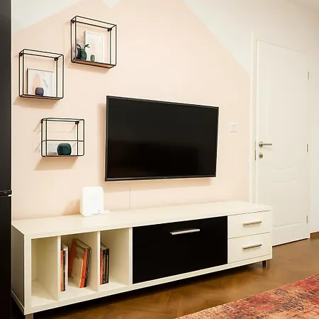 Tulips Apartment-free Parking 아파트